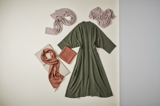 Top 2024 & 2025 Modest Fashion Trends in Pakistan | Lyallpur Styles