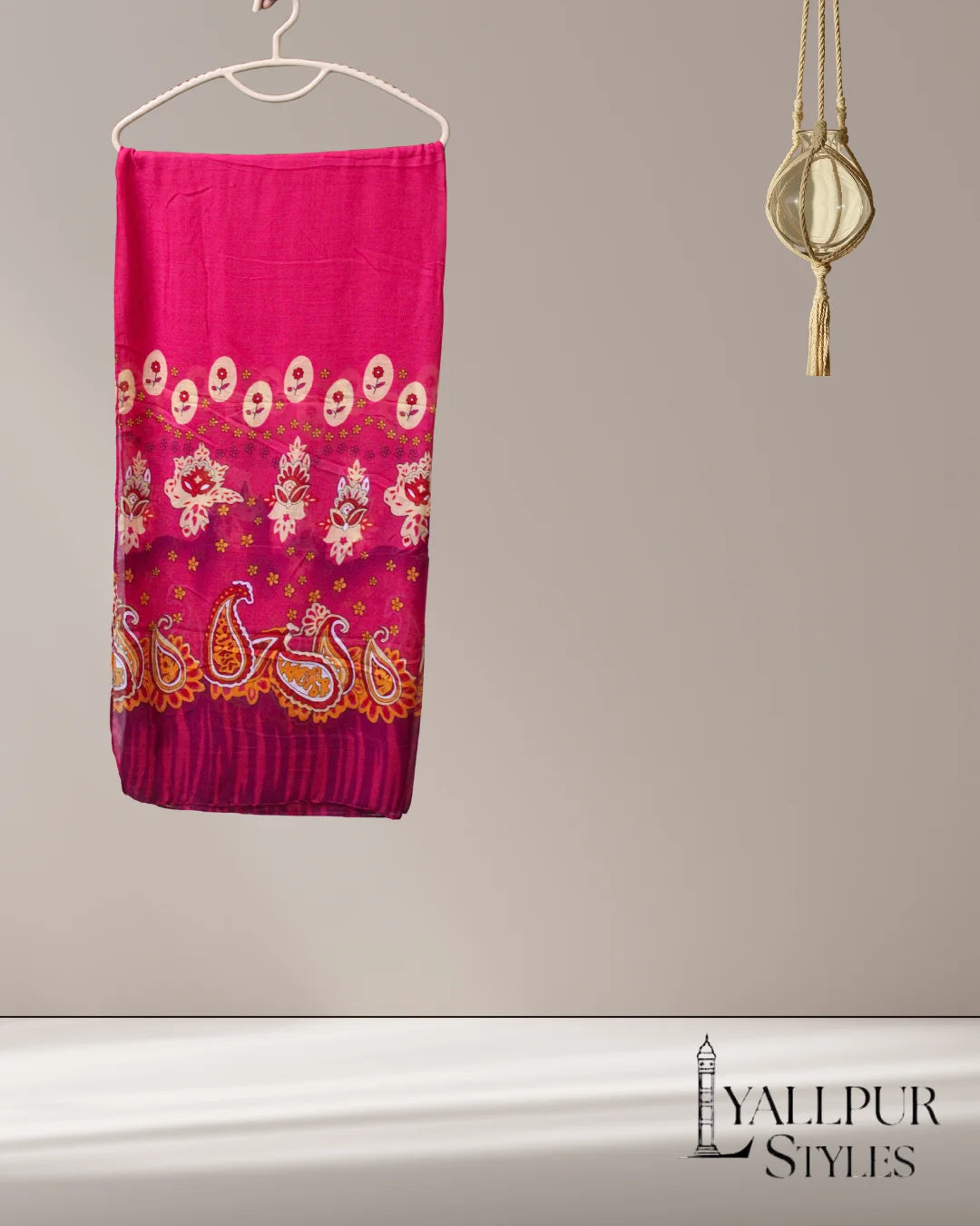 Royal Paisley & Floral Border Printed Slub Lawn Scarf – 75x33 Inches