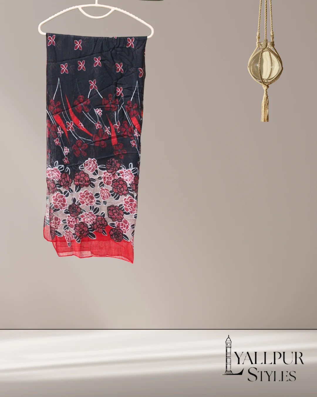 Vintage Floral Vine Printed Slub Lawn Scarf – 75x33 Inches